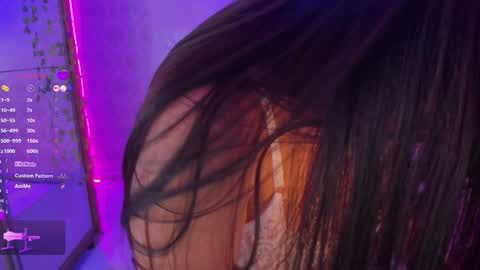 Jazmine online show from January 23, 2025, 1:45 pm