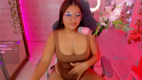 Jazmine online show from February 7, 2025, 11:01 am