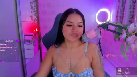 Jazmine online show from February 20, 2025, 12:15 pm