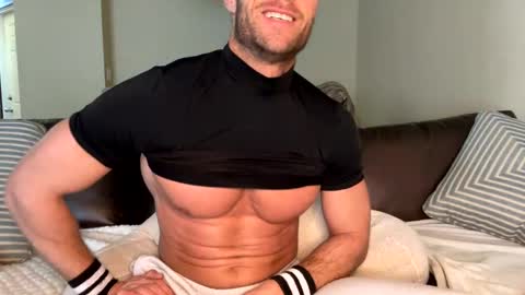 Jbreezy212 online show from February 8, 2025, 5:50 pm