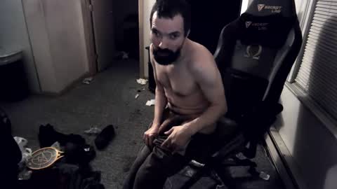 jburns87 online show from December 7, 2024, 8:44 am