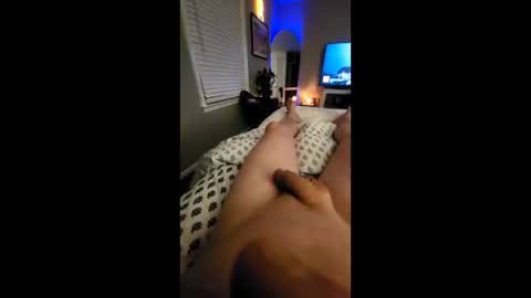 jcambron1408 online show from June 9, 2026, 4:24 am