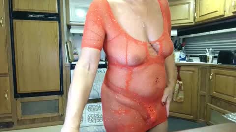 JCcurves online show from March 29, 2026, 6:13 am