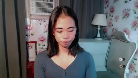 vivian online show from August 6, 2026, 2:35 am