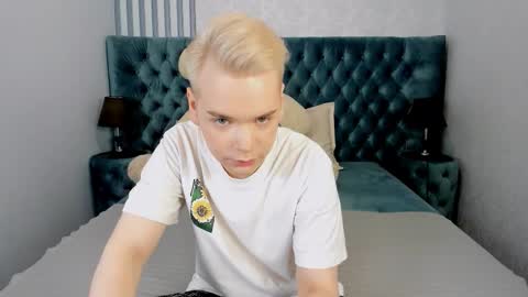 je_salvatore online show from March 4, 2026, 7:47 am