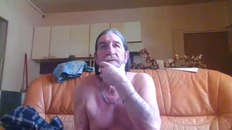 jeanclaude1959 online show from July 19, 2026, 10:19 am