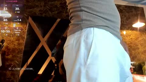 Snapshot of jeancolleman chatting on April 22, 2026, 12:02 am Jean Colleman online show from April 22, 2026, 12:02 am