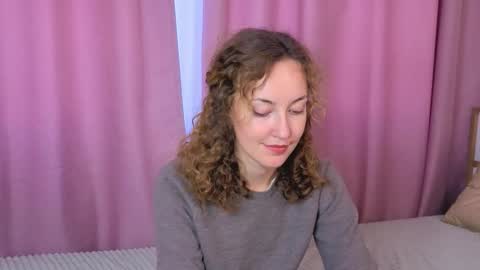 Kelly online show from October 9, 2025, 9:07 am