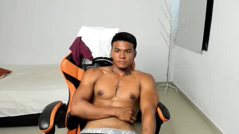 jeanfran_ferrer online show from February 9, 2026, 7:51 pm