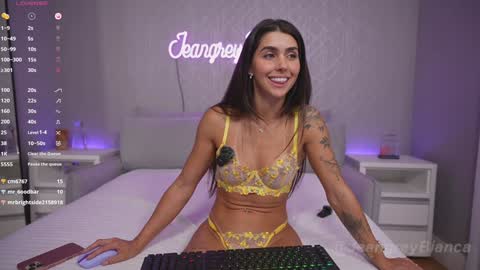 Snapshot of jeangreybianca chatting on January 16, 2025, 8:46 pm Bianca online show from January 16, 2025, 8:46 pm