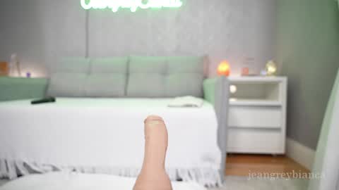 Snapshot of jeangreybianca chatting on February 12, 2025, 10:26 pm Bianca online show from February 12, 2025, 10:26 pm
