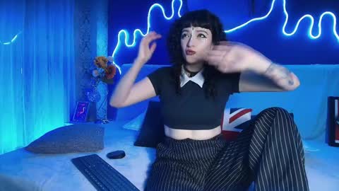 Jean online show from April 6, 2026, 7:48 pm