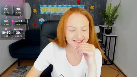 jeanniefox_ online show from September 15, 2025, 6:24 am