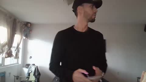 jean pier bello Silva online show from December 30, 2024, 8:15 pm