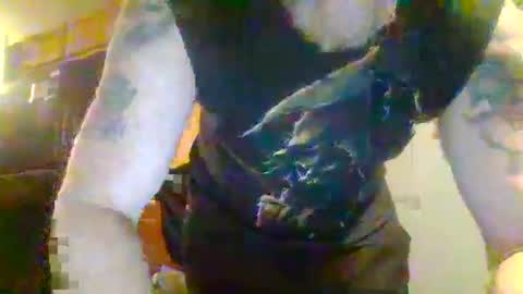 Snapshot of jearnold44 chatting on February 22, 2025, 5:23 am jearnold44 online show from February 22, 2025, 5:23 am