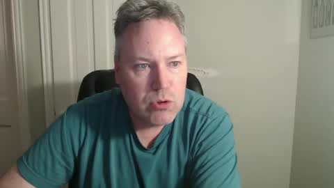 Snapshot of jeb5150 chatting on October 1, 2025, 3:34 am JE online show from October 1, 2025, 3:34 am