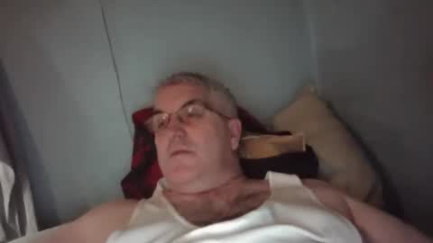 dadbody71 online show from December 14, 2024, 6:24 am