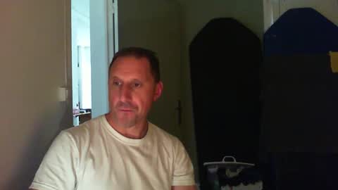 Jrme online show from April 24, 2026, 11:01 am