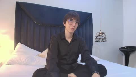 Snapshot of jeffbellfort chatting on June 4, 2026, 8:26 pm JeffBellfort online show from June 4, 2026, 8:26 pm