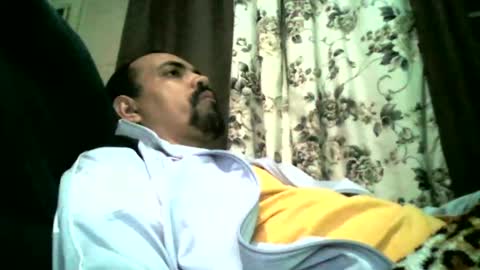 Snapshot of jeffblackzilla chatting on November 9, 2025, 2:43 am jeffblackzilla online show from November 9, 2025, 2:43 am