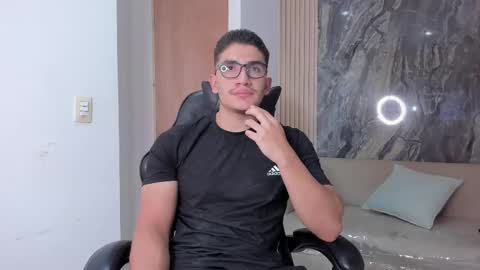 Jeff online show from October 4, 2025, 8:40 pm