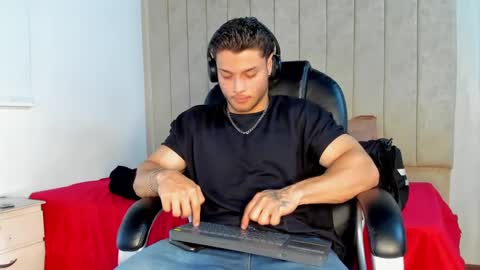 Snapshot of jeicob_gagnon chatting on October 3, 2025, 6:54 am jeicob gagnon online show from October 3, 2025, 6:54 am