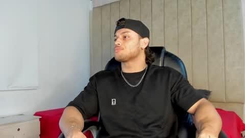 Snapshot of jeicob_gagnon chatting on October 5, 2025, 6:01 am jeicob gagnon online show from October 5, 2025, 6:01 am