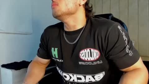 Snapshot of jeicob_gagnon chatting on October 7, 2025, 9:28 am jeicob gagnon online show from October 7, 2025, 9:28 am