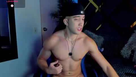 Snapshot of jeicob_stone1 chatting on July 12, 2026, 1:29 am JEICOB STONE online show from July 12, 2026, 1:29 am