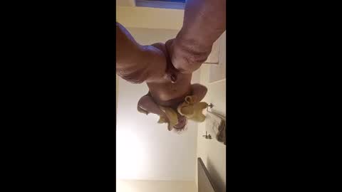 Snapshot of jellicletx chatting on April 12, 2026, 6:24 pm HunterFuck online show from April 12, 2026, 6:24 pm