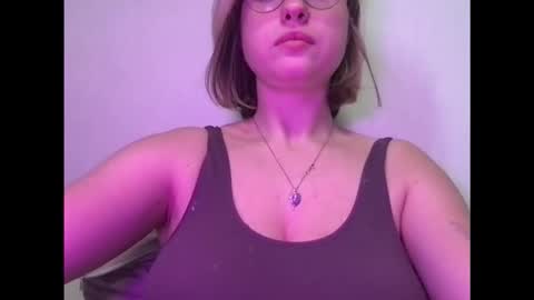 Inna  online show from November 4, 2025, 8:24 am