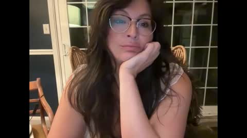 Jelli online show from September 10, 2025, 6:24 am