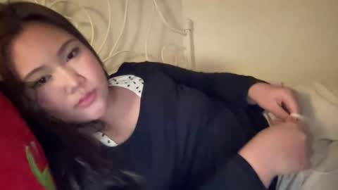 Snapshot of jellyblush chatting on October 8, 2025, 4:37 pm - online show from October 8, 2025, 4:37 pm