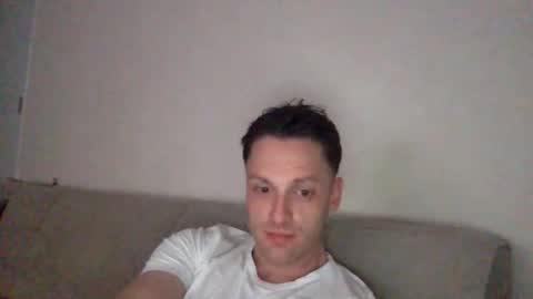 jelmerkrijn online show from April 5, 2026, 2:20 am