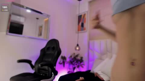 JEENA  online show from February 26, 2025, 11:52 am