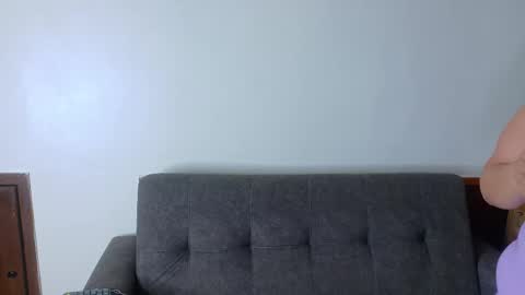 Jena  online show from November 15, 2025, 3:37 am