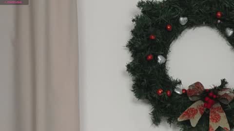 Snapshot of jenaloren chatting on December 15, 2024, 5:23 am Jena  dont forget to thumbs up your rating is so important to me  online show from December 15, 2024, 5:23 am