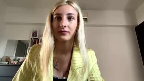 Snapshot of jenetrigg chatting on July 13, 2026, 3:26 pm Joani online show from July 13, 2026, 3:26 pm