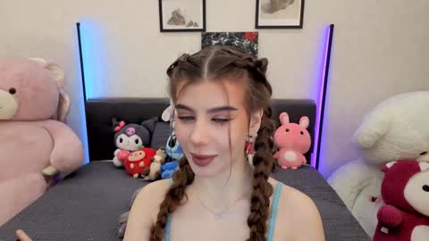 Snapshot of jenie_fire chatting on November 16, 2025, 1:17 pm Dolly online show from November 16, 2025, 1:17 pm