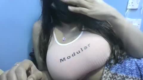 jenifer_91 online show from January 8, 2025, 6:20 pm