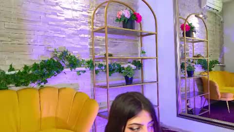 Snapshot of jeniferrosee chatting on June 14, 2026, 7:38 pm Jenifer online show from June 14, 2026, 7:38 pm