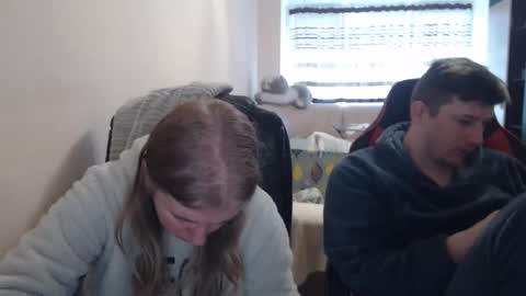 Snapshot of jenisandpeter chatting on December 16, 2025, 8:30 am JenisAndPeter online show from December 16, 2025, 8:30 am