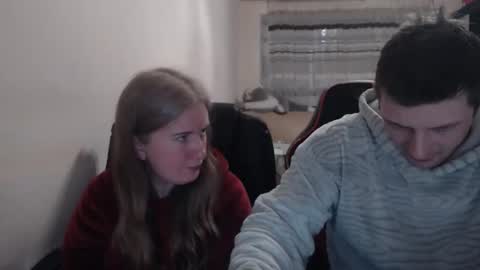 Snapshot of jenisandpeter chatting on February 20, 2026, 7:36 pm JenisAndPeter online show from February 20, 2026, 7:36 pm