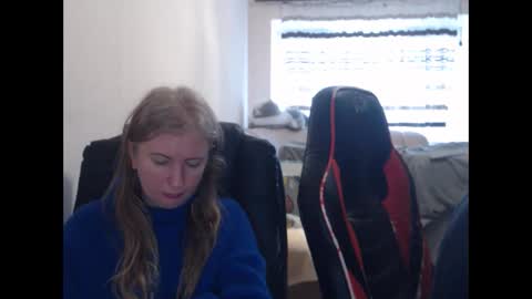 JenisAndPeter online show from February 28, 2026, 7:20 am