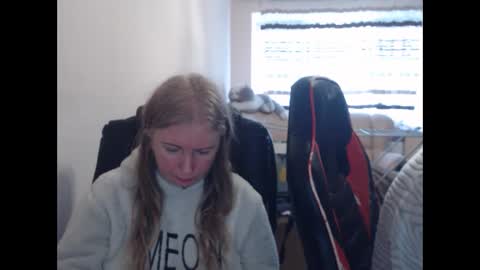 Snapshot of jenisandpeter chatting on March 12, 2026, 7:25 am JenisAndPeter online show from March 12, 2026, 7:25 am