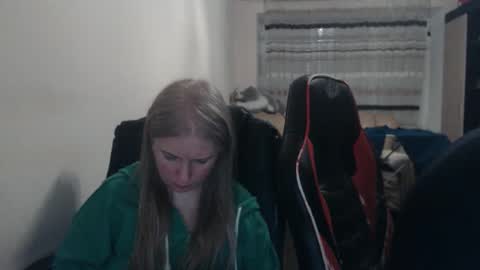 Snapshot of jenisandpeter chatting on March 23, 2026, 6:56 pm JenisAndPeter online show from March 23, 2026, 6:56 pm