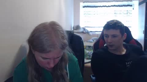 Snapshot of jenisandpeter chatting on March 28, 2026, 8:36 am JenisAndPeter online show from March 28, 2026, 8:36 am