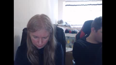 Snapshot of jenisandpeter chatting on March 29, 2026, 8:47 am JenisAndPeter online show from March 29, 2026, 8:47 am