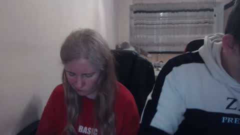 Snapshot of jenisandpeter chatting on April 12, 2026, 8:03 pm JenisAndPeter online show from April 12, 2026, 8:03 pm