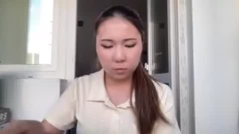 Snapshot of jenitrease chatting on August 6, 2026, 1:46 pm Angel online show from August 6, 2026, 1:46 pm